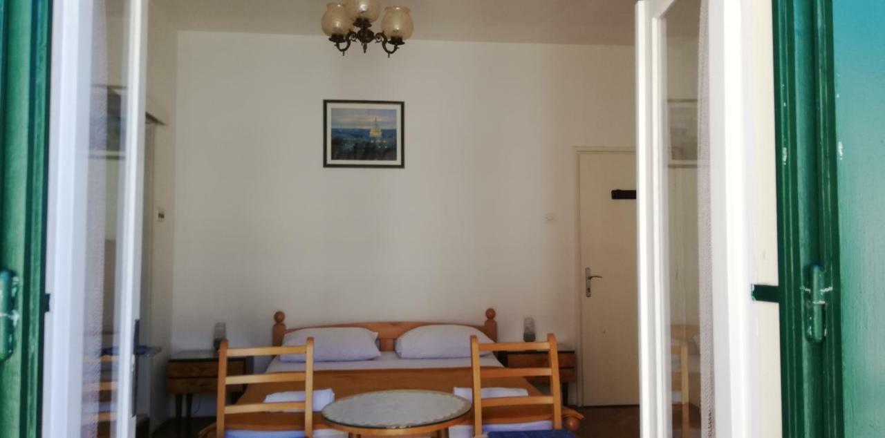 Marina Apartment End Rooms Vela Luka Esterno foto